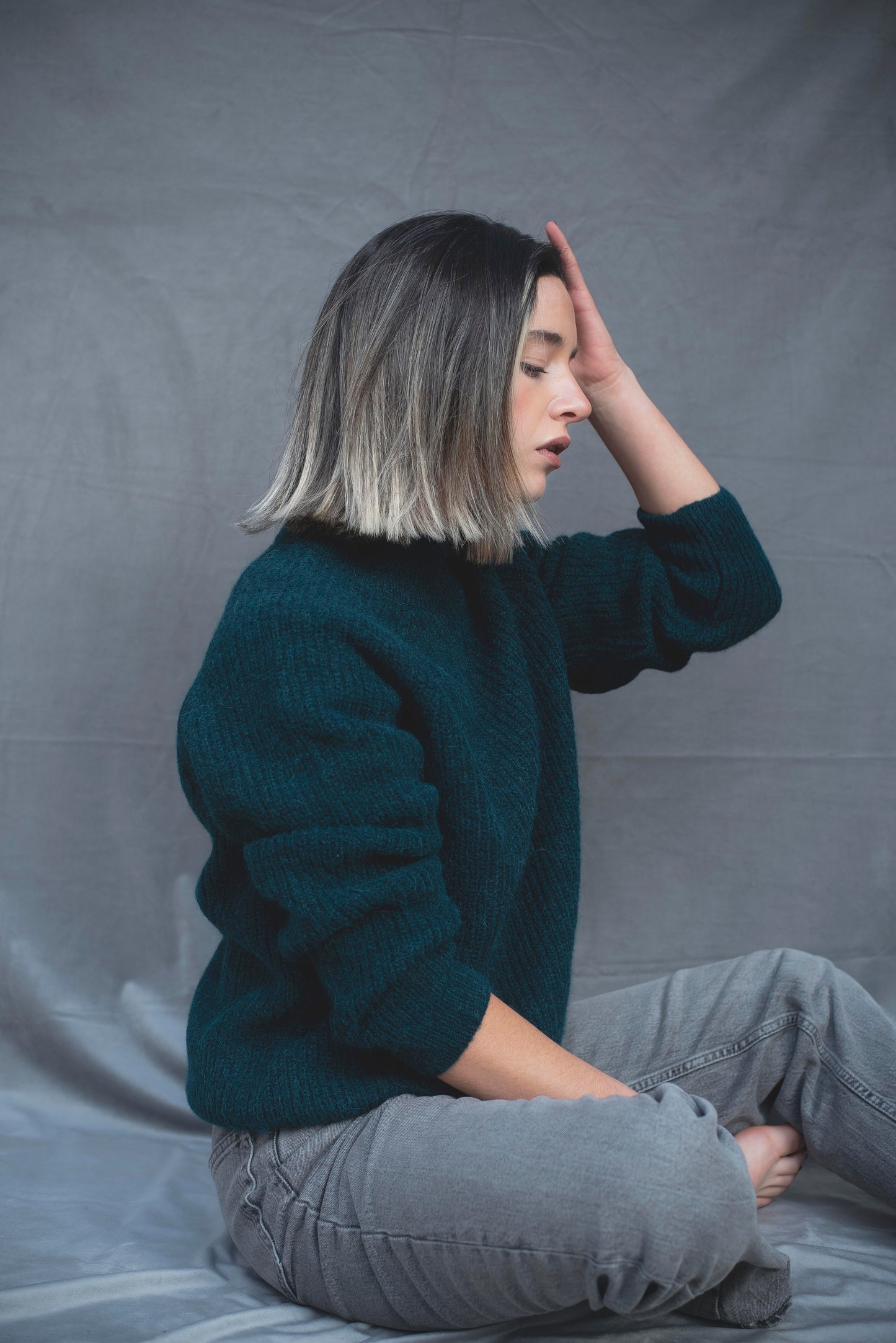 Sweater azul petroleo