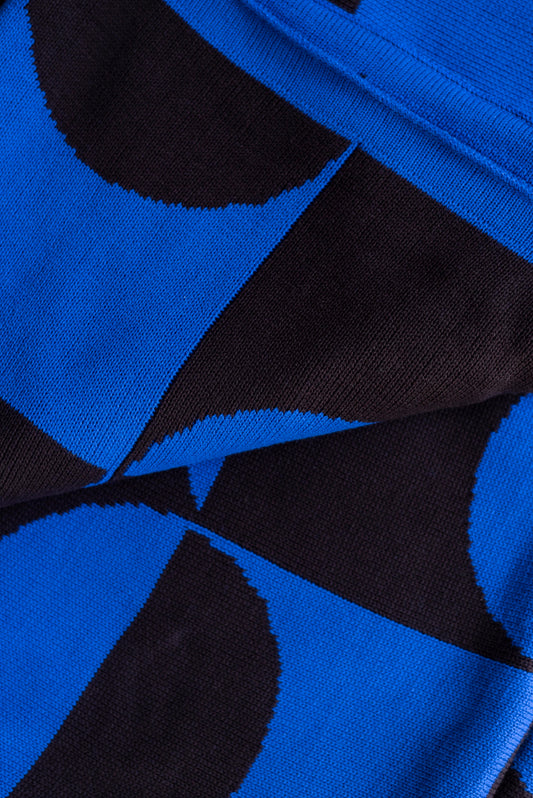 Manta Media Luna azulino y cafe oscuro