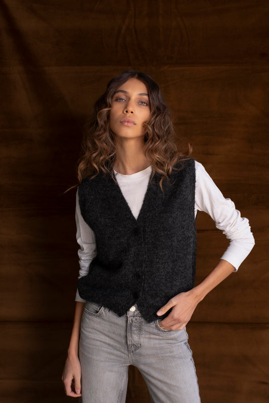 Vest Grafito
