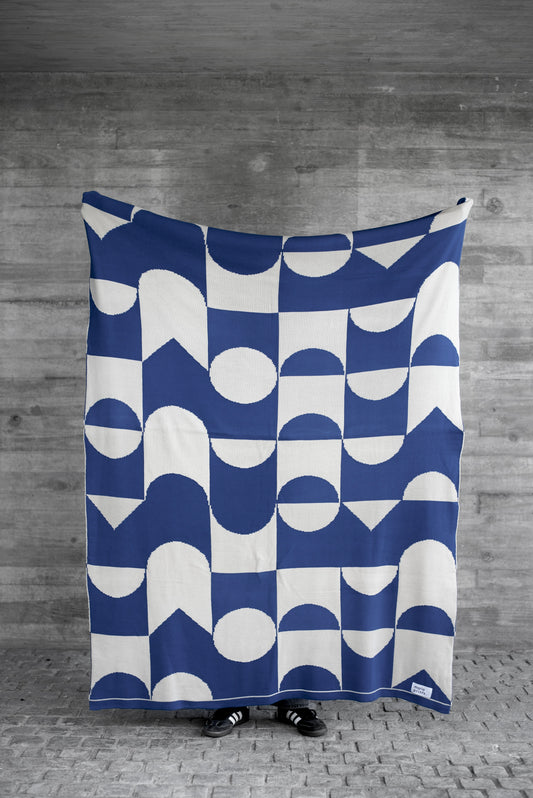 Manta Media Luna azul