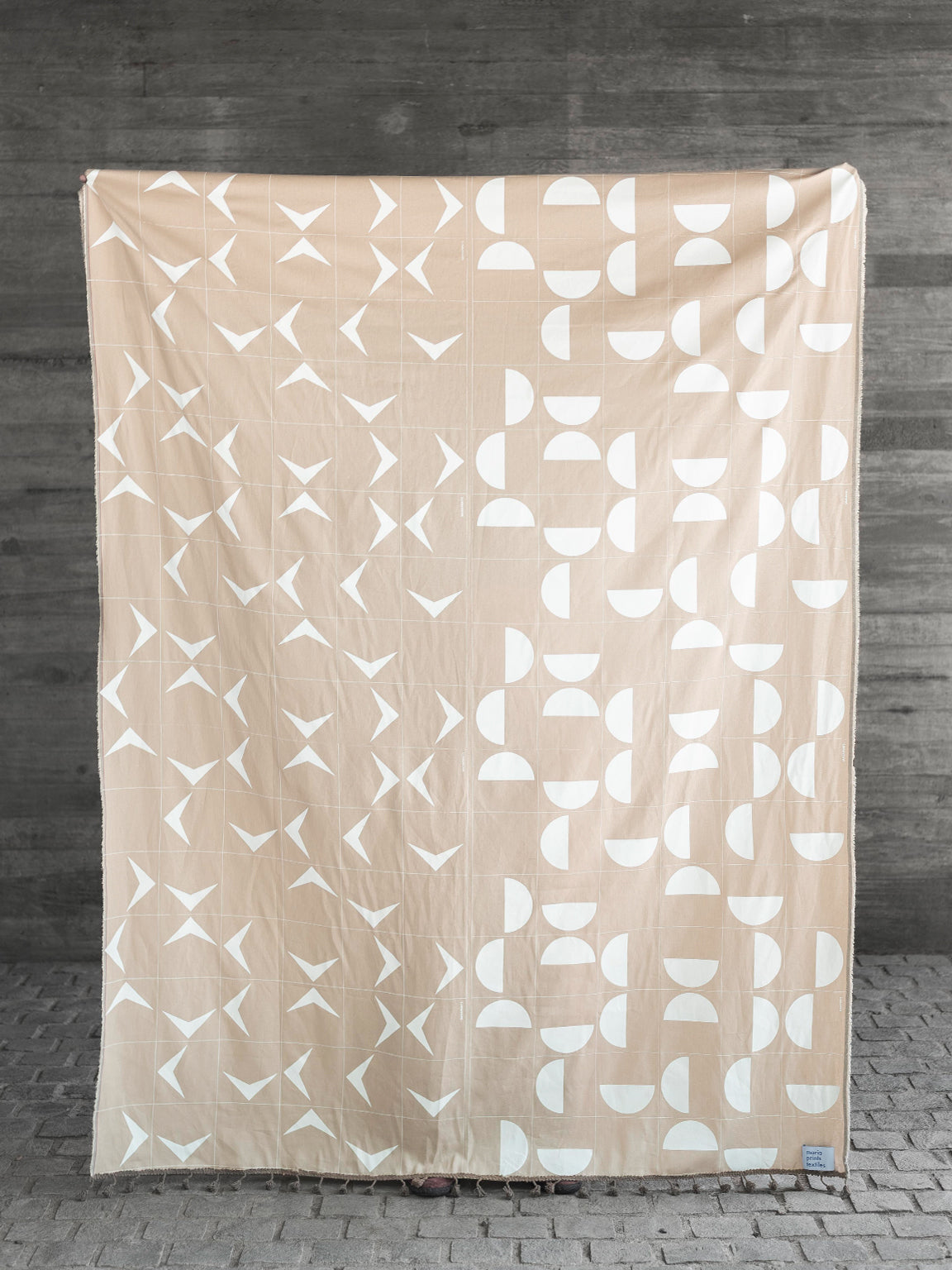 Paño geometrico beige