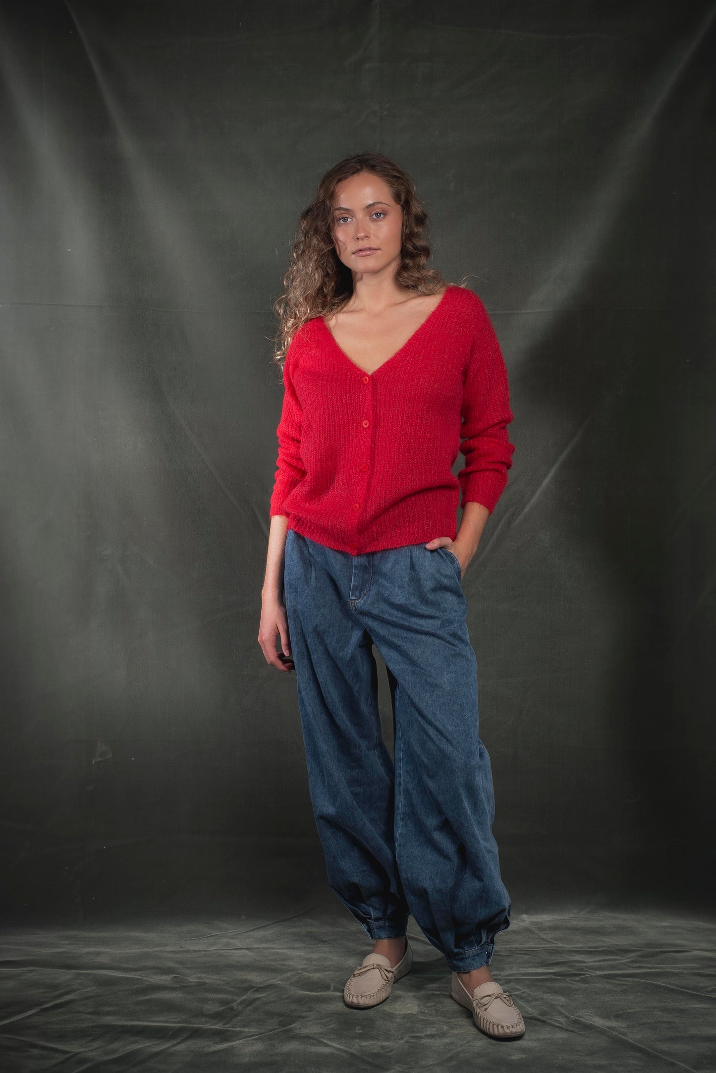 Cardigan liviano Rojo