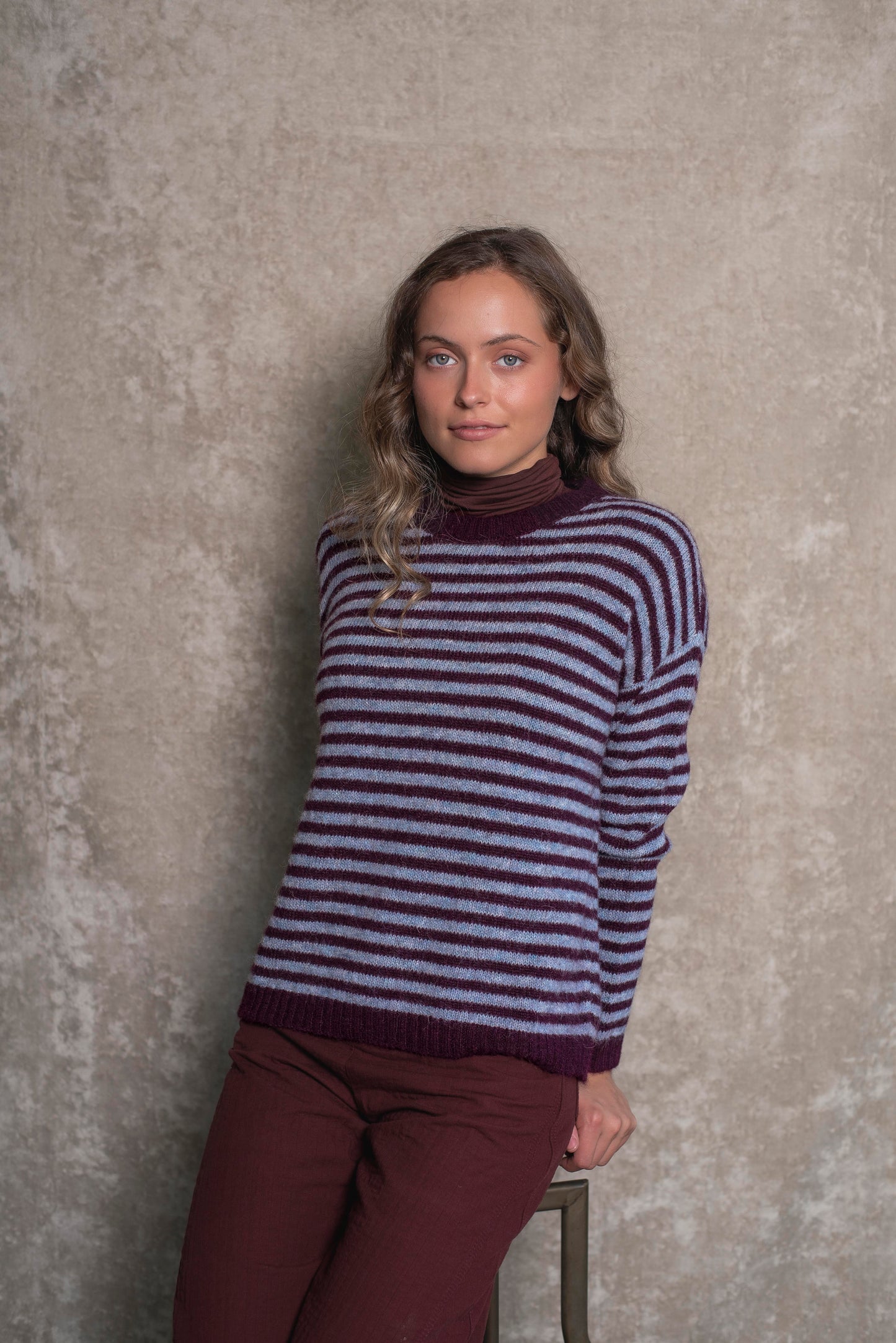 Sweater rayas ciruela y celeste