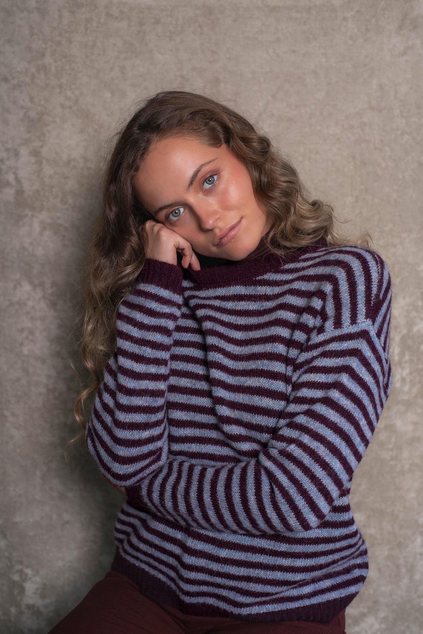 Sweater rayas ciruela y celeste