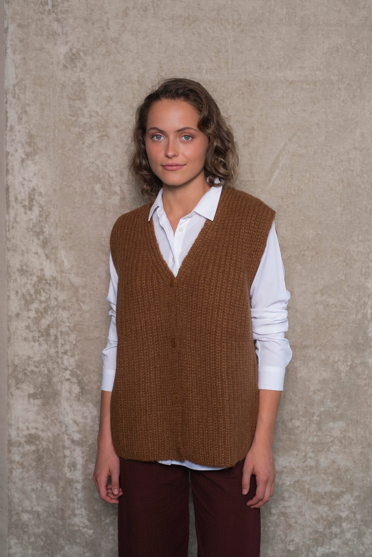 Cardigan sin mangas Camel
