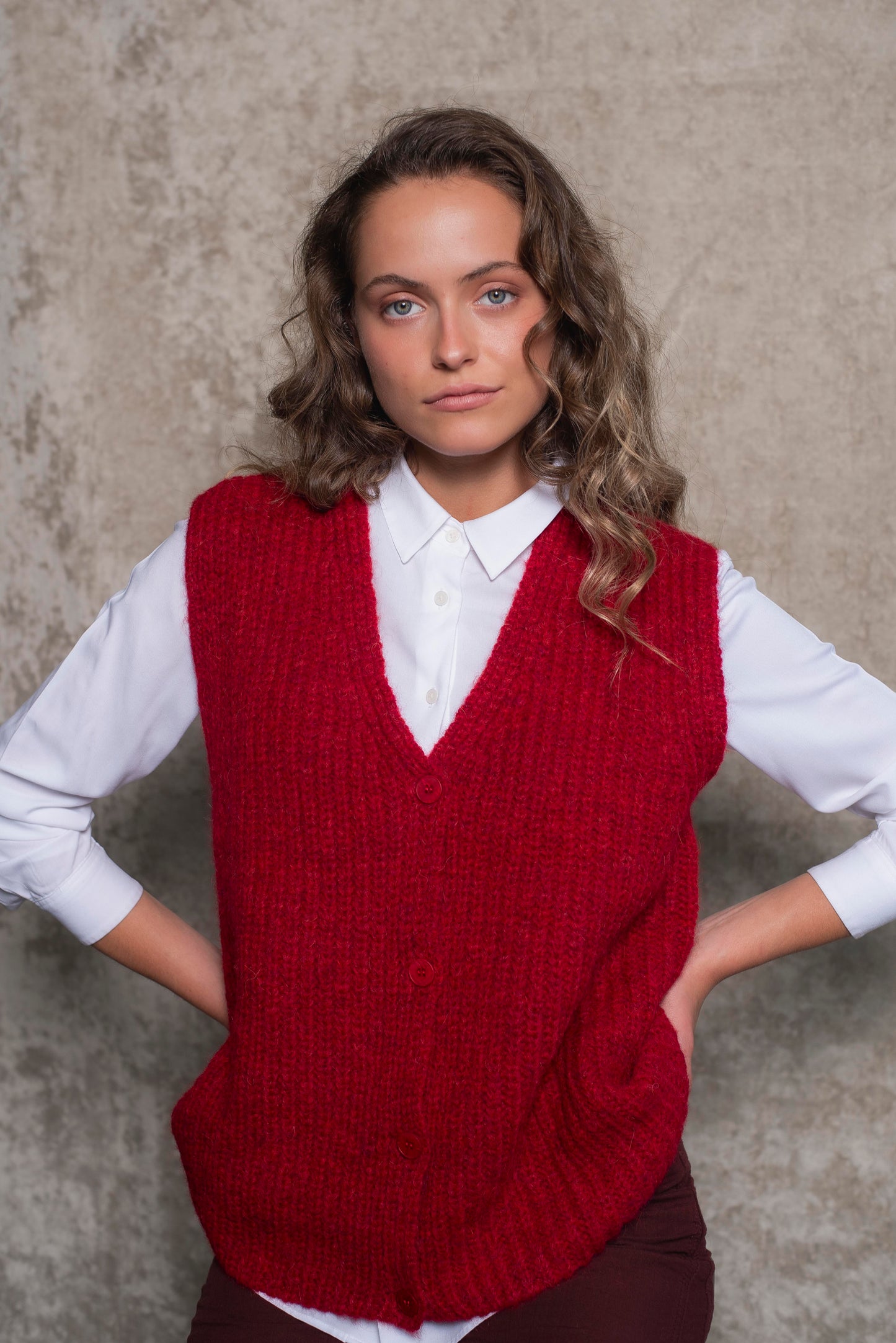 Cardigan sin mangas Rojo Cereza
